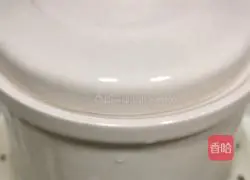 Illustration of how to make abalone and fig lean meat soup 4