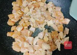 Garlic chicken diced recipe illustration 1 