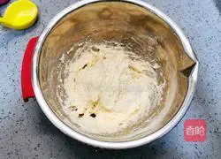 Illustration of how to make purple rice meal bags 7