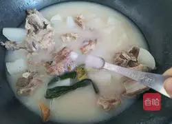 White radish and pork ribs soup recipe 5