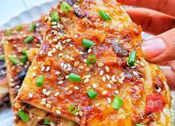 Illustration of how to make hand-made sauce-flavored pancakes 4