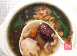 Old Hen Yam Soup Recipe Illustration 4