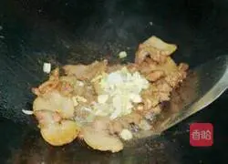 Illustration of how to make braised beans and noodles 5