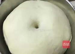 Thin-crust pizza recipe 3