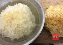 Apple, Tremella, Red Dates and Wolfberry Soup Illustration 1