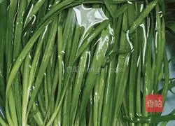 Illustration of how to make shrimp, egg and leek box 1