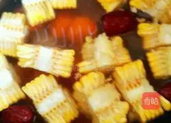 Recipe for sweet, nutritious and delicious carrot, corn, red dates, wolfberry and keel soup 4