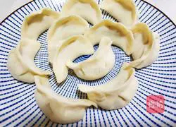 Illustration of making sour soup dumplings 2