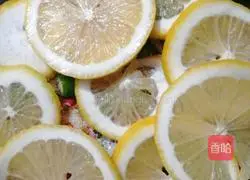 Illustration of how to make lemon chicken feet 8