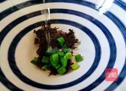 Illustration of how to make clear soup noodles 6