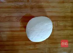 Illustration of how to make fried rolls 5