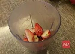 Strawberry milkshake recipe 3