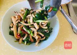 Illustration of how to make shredded squid and fried leeks 11