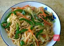 Illustration of how to make fried noodles 7