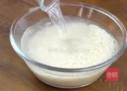 Illustration of making dumpling wrapper and salted egg yolk siomai 1