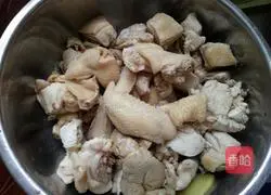 Illustration of how to make steam pot chicken 8