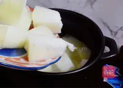 Winter Melon and Corn Pork Ribs Soup Recipe Illustration 6