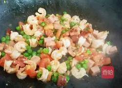 Illustration of how to make shrimp pasta 6