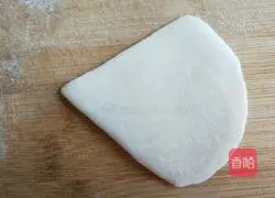 Illustration of how to make Beijing pastry butterfly steamed dumplings 9