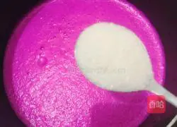 Illustration of how to make dragon fruit cake 3