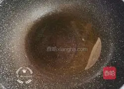 Illustration of how to make tomato, white jade mushroom and tofu soup 2