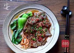 Illustration of how to make spicy beef noodles 10