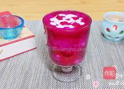 Illustration of how to make dreamy dragon fruit yogurt cup 11
