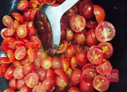 Illustration of how to make fish with cherry tomatoes and sour soup 2