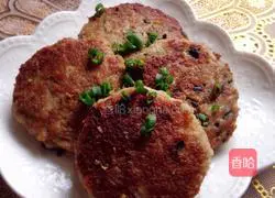 Illustration of how to make pan-fried lotus root cake 6