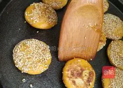 Illustration of how to make happy pumpkin cake 14