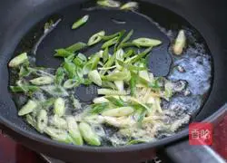 Illustration of how to make fried rice noodles 9
