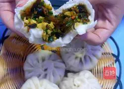 Illustration of how to make vegetarian stuffed buns 6