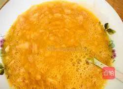 Illustration of how to make Cantonese preserved vegetables and scrambled eggs 4