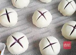 Illustration of how to make purple potato blossom steamed buns 12