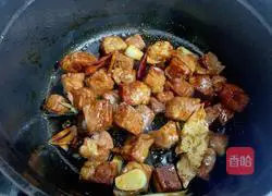 Illustration of tomato stewed beef brisket 13