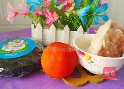 Illustration of how to make seaweed and tomato ball soup 1