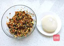 Illustration of how to make dumpling skin pie 2