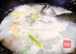 Celery root and fish bone soup recipe 8