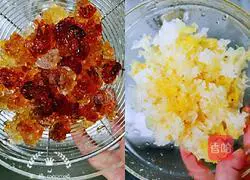 Peach gum and white fungus Lotus seed soup recipe 3