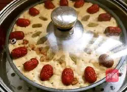 Illustration of how to make farmer's jujube cake 7