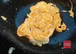 Illustration of how to cook tomato and egg noodles 4