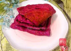 Illustration of making dragon fruit pancakes 11