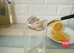 Lemon Honey Green Tea Recipe Illustration 4