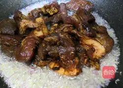 Honey Sauce Pork Buns Recipe Illustration 4