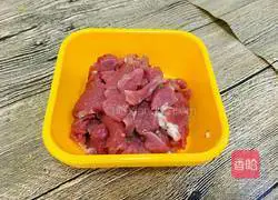 Illustration of how to make mutton fried noodles 5