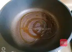 Illustration of how to make soba noodle and egg salty cakes 7