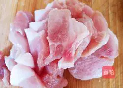 Illustration of how to make fried meat with snow peas 3