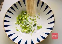 Illustration of how to make wontons in clear soup 4