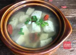 Illustration of how to make moxa leaf tofu soup 9