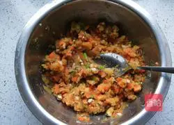 Illustration of how to make potato pancakes with dumpling skin 16